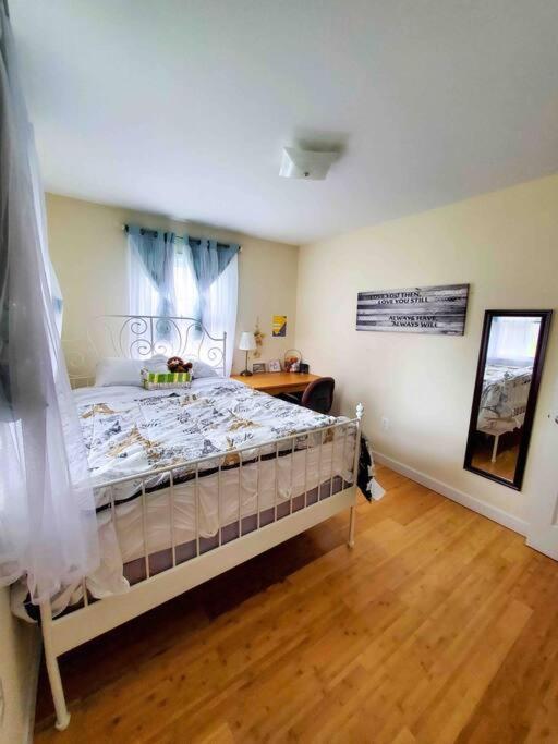 5 Star Room/close To Town Center And Everything/5 Min Walk Metro Privatunterkunft Rockville
